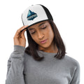 woman wearing trucker baseball caps - white & black
