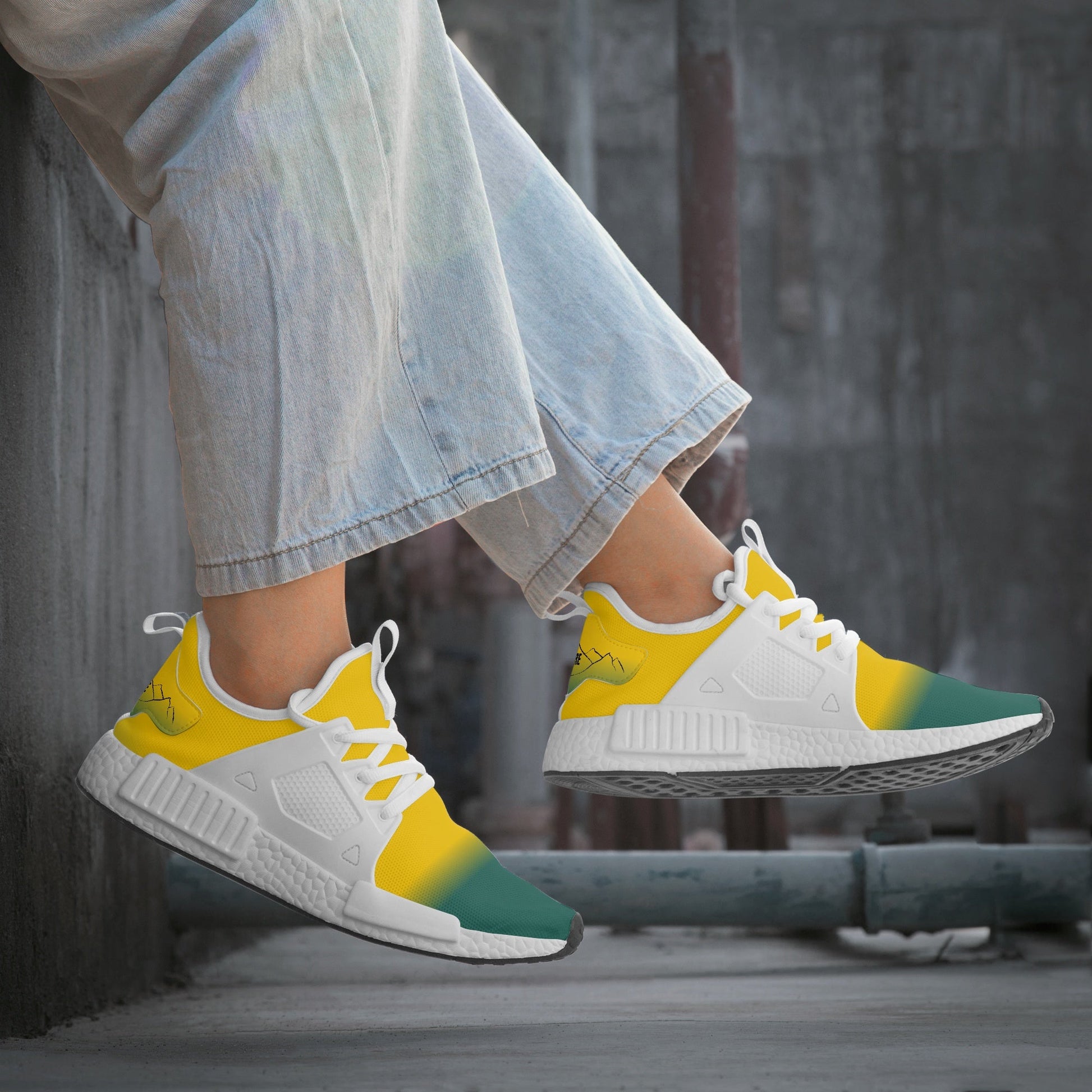 Lightweight Athletic Sneakers
