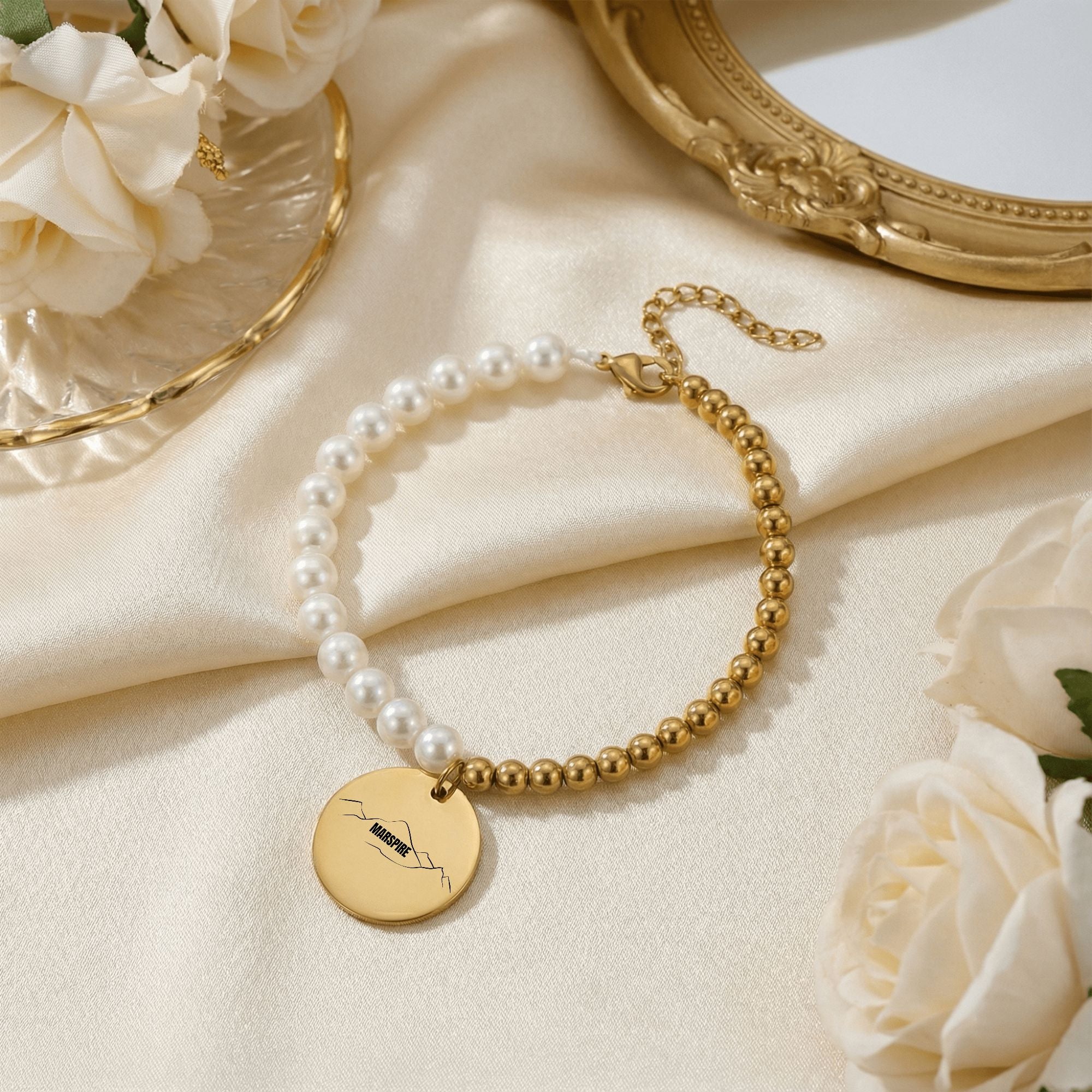 Premium Pearl & Gold Coin Bracelet: Mother of Pearl
